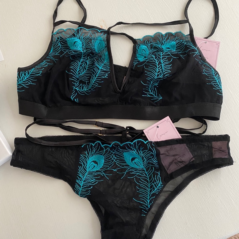 Empress Mimi Majestic Peacock Lingerie Set